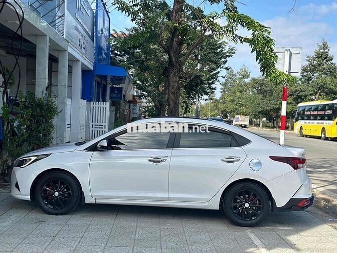 Hyundai Accent 2021 Số tự động 51.000 km Trắng