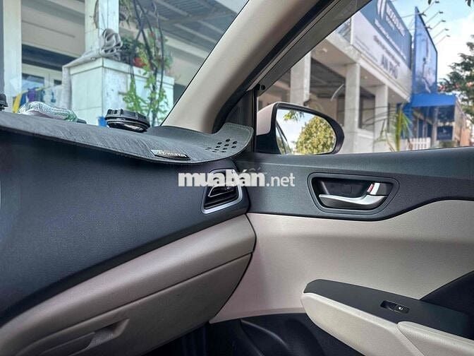 Hyundai Accent 2021 Số tự động 51.000 km Trắng