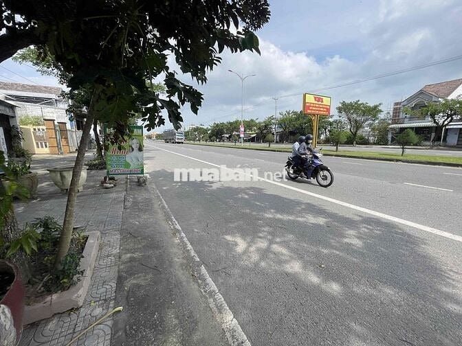 Bán nhà 2 tầng đường 48m Trần Hưng Đạo. P Điện bàn. Tp Đà Nẵng. Giá rẻ