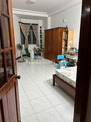 Bán nhà hẻm VIP 134 Thành Thái, Q10 (4.2*16) T4L siêu đẹp (gần BV 115)