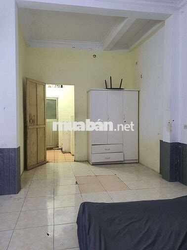 Cho thuê nhà 3 tầng 2 PN khép kín tại 84/8 Bùi Ngọc Dương