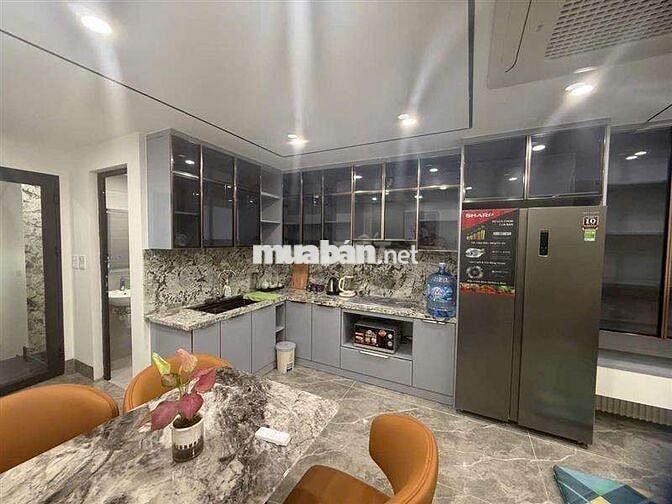 Bán nhà Phố Trạm - mặt phố kinh doanh -ô tô tránh - 7 tầng full đồ