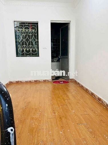 Cho thuê nhà 3 tầng 2 PN khép kín tại 84/8 Bùi Ngọc Dương