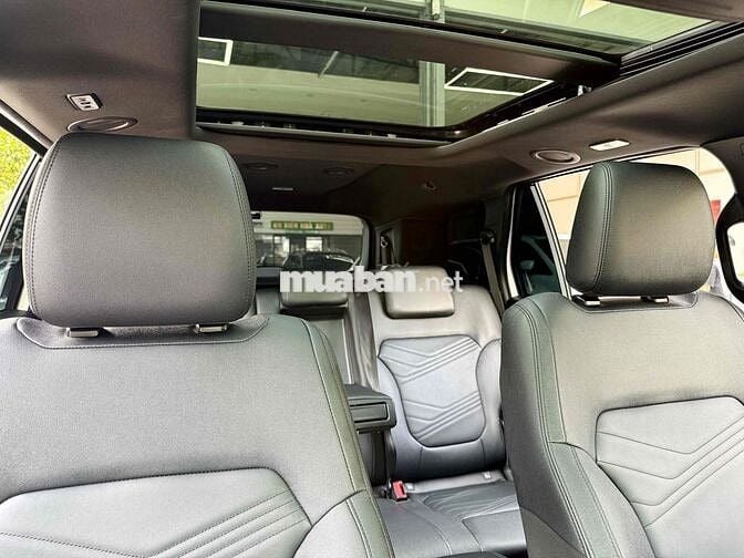 Ford Everest 2024 Titanium 2.0 AT 4x2 - 41000 km