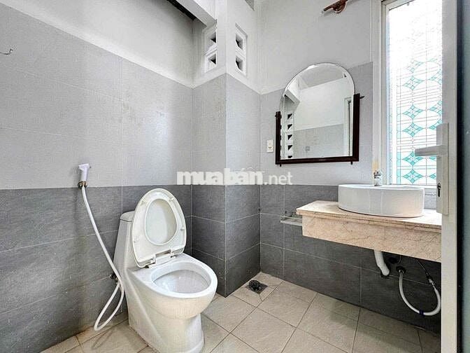 PHÒNG MỚI CỬA SỔ LỚN  NGAY BV Q12, DƯƠNG THỊ 10, CVPM