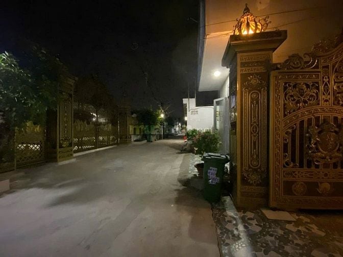 NHÀ XÂY MỚI 100% NGAY TRƯỜNG ĐẠI HỌC NGUYỄN TẤT THÀNH