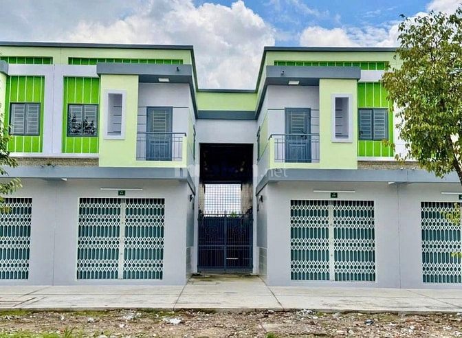 NGỘP TIỀN BÁN GẤP DẪY TRỌ VIETSING VSIP 1 ĐƯỜNG 8M 8 PHÒNG 20 TRIỆU/T