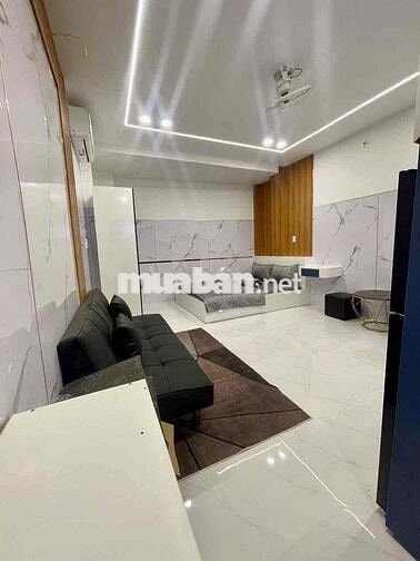 CĂN HỘ CAO CẤP FULL NỘI THẤT NGAY CÔNG VIÊN LÀNG HOA