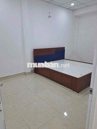 cho thuê nhà hẻm 79// thống nhất (3,5x20) 2pn , 2wc nở hậu 6m sân xe