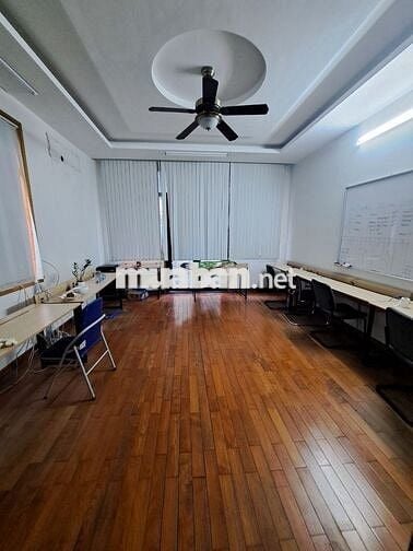 Nhà liền kề ngõ 20 phố Trần Kim Xuyến - Dt 60m2 x 5 tầng mặt tiền 5m