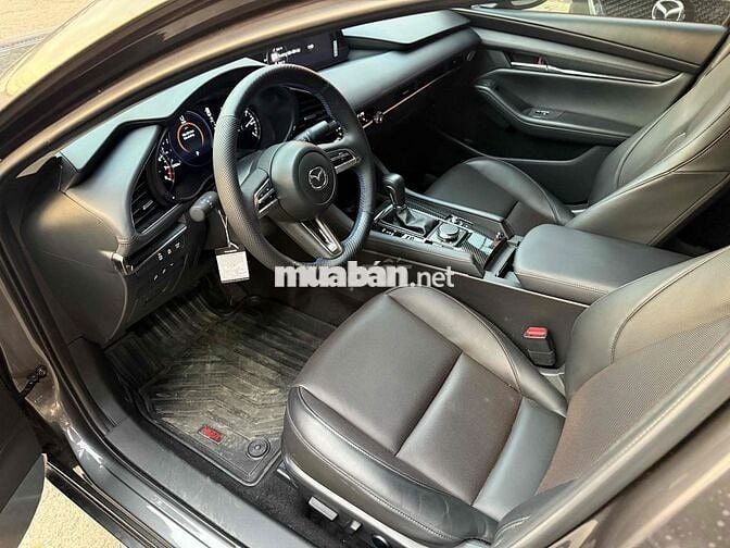 Mazda 3 2024 1.5L Luxury - 19000 km siêu lướt