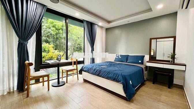 Căn Hộ Ban Công Cây Xanh Thoáng Mát Full Nội Thất ngay Phan Xích Long