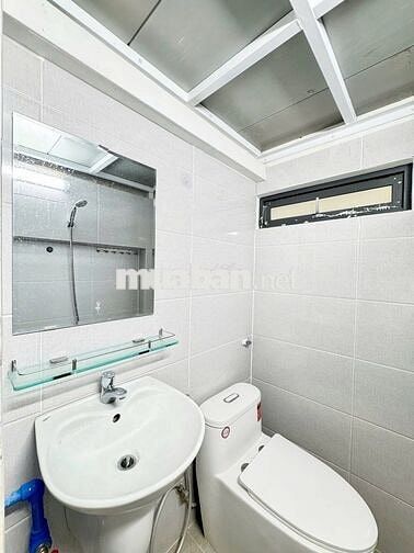 PHÒNG CÓ GÁC THOÁNG MÁT – FULL TIỆN NGHI – NGAY THÉP MỚI TÂN BÌNH