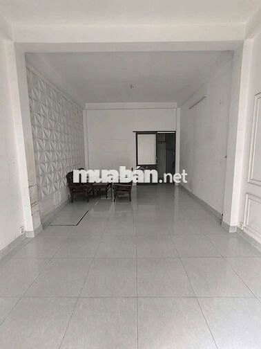 Nhà đúc lầu hẻm thông xe tải 1/ quang Trung p10 GV 4 x 17m 3pn2wc 13.5