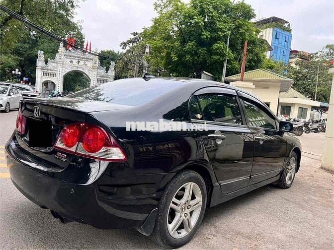 honda civic thể thao 2.0 bản fun cửa nóc ,thể thao