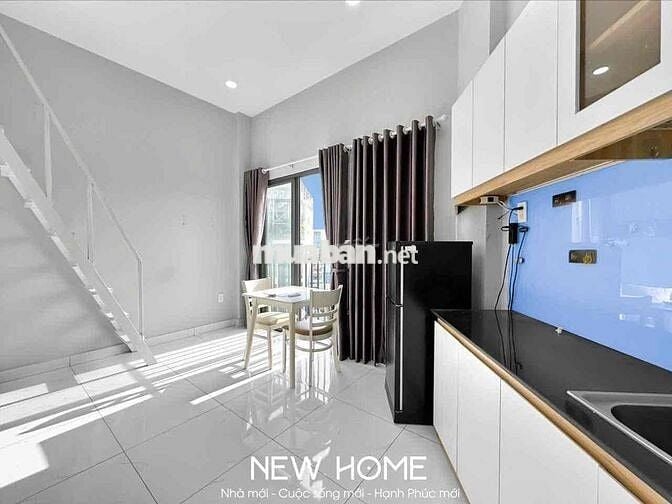 DUPLEX BAN CÔNG FULL NT NGAY NGUYỄN VĂN TRỖI - NHÀ THANG MÁY