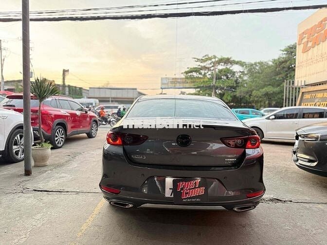 Mazda 3 2024 1.5L Luxury - 19000 km siêu lướt