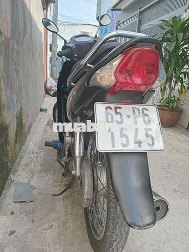 Cần bán xe smash suzuki it chạy