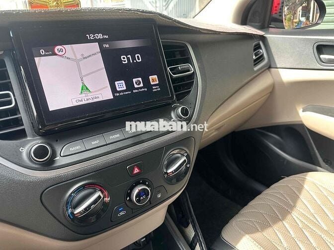 Hyundai Accent Đỏ 5 chỗ Số sàn