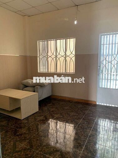 Nhà MT Điện Biên Phủ sát Hàng Xanh 4.5 x 8 DTSD 100 m2 4pn 3 tầng