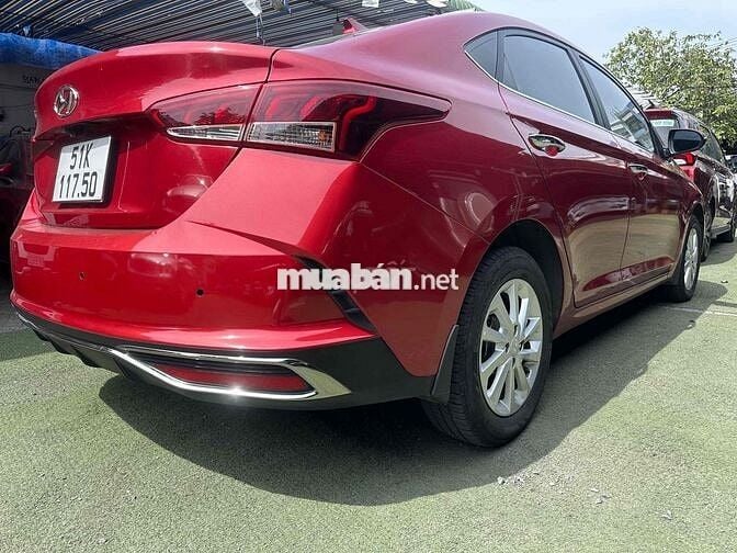 Hyundai Accent Đỏ 5 chỗ Số sàn