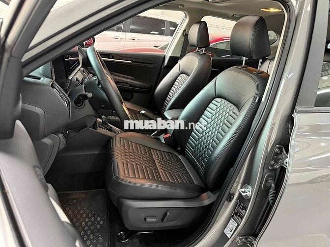 Kia Sonet 2024 1.5 Premium odo-￼15000 km giá tốt