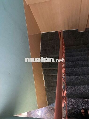 Nhà MT Điện Biên Phủ sát Hàng Xanh 4.5 x 8 DTSD 100 m2 4pn 3 tầng