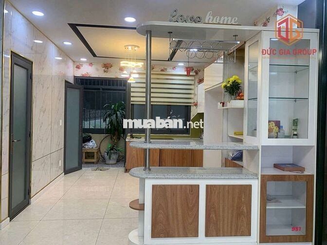 Bán nhà 1 trệt 2 lầu khu dân cư Sunshine Long Châu gần trường Tam Hiệp