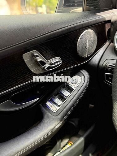 Mercedes GLC 300 4MATIC 2021  𝘽𝙞ể𝙣 𝙎ố Đấ𝐮 𝐆𝐢á