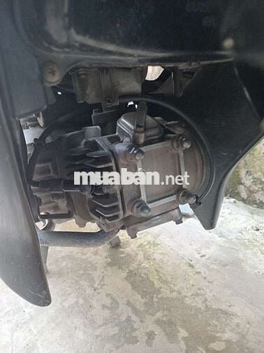 Cần bán xe smash suzuki it chạy