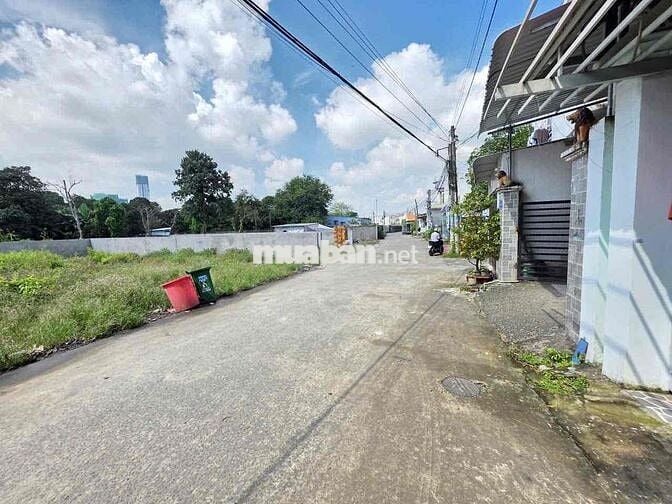 Đất gần BigC GO, P Đông Hoà, TP Dĩ An.