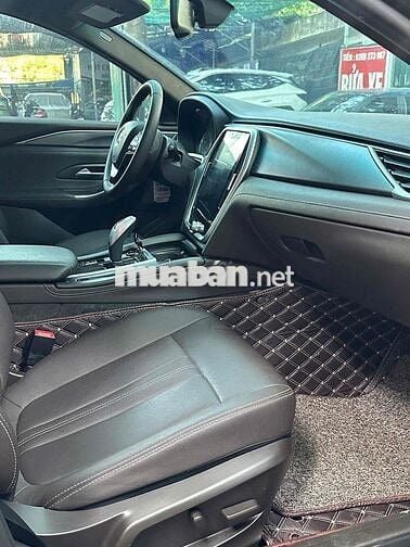 VinFast Lux A2.0 Turbo Base sx 2022 siêu đẹp