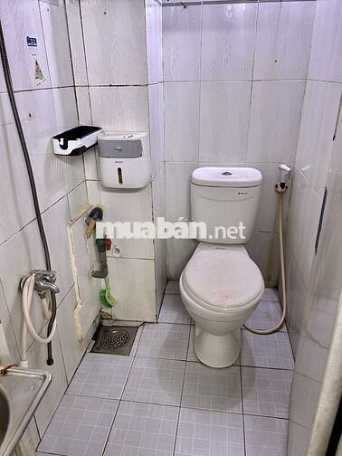 PHÒNG RỘNG, THOÁNG MÁT, GIÁ RẼ