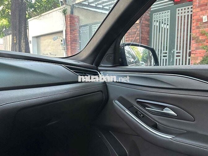 VinFast Lux A2.0 Turbo Base sx 2022 siêu đẹp