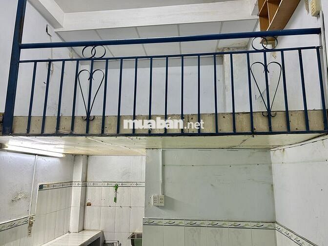 PHÒNG RỘNG, THOÁNG MÁT, GIÁ RẼ