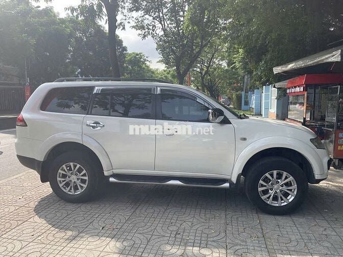 Bán xe Mitsu Pajero Sport 2016, Trắng, ĐK 2017