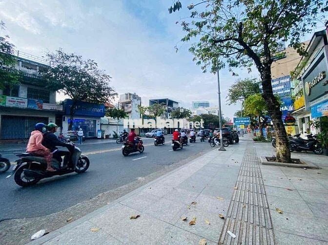 Mặt Tiền đường 30/4 phường Trung Dũng giá rẻ hiếm có