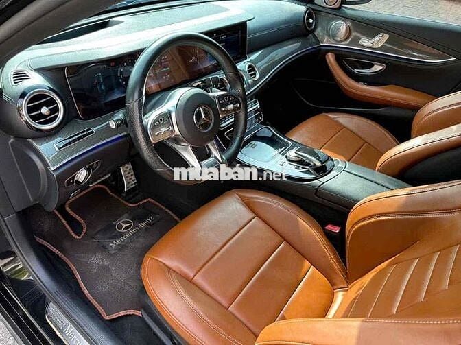 Mercedes-Benz E300 2017 AMG Đen