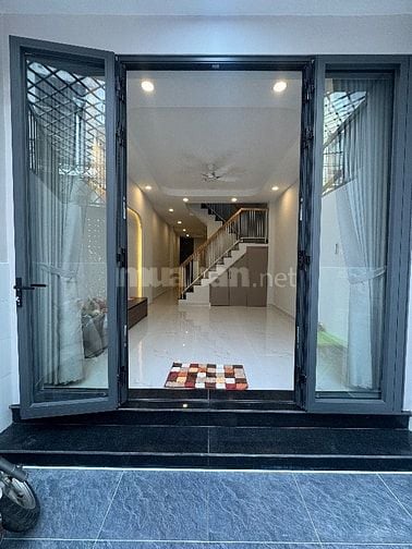 NHÀ MỚI 100% – THIẾT KẾ HIỆN ĐẠI – HẺM XE HƠI BÀU CÁT – TÂN BÌNH – CHỈ