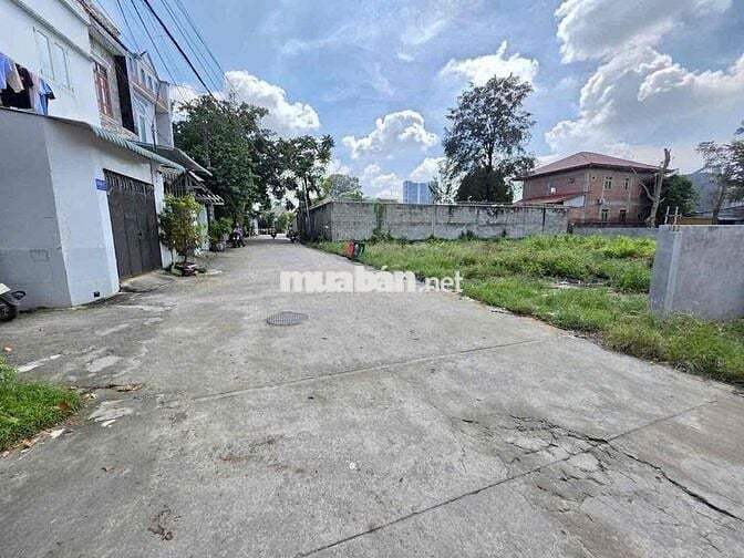 Đất gần BigC GO, P Đông Hoà, TP Dĩ An.