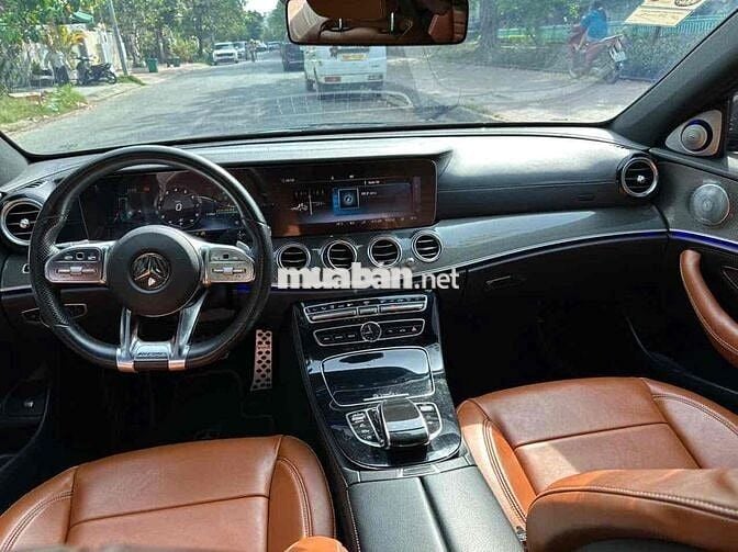Mercedes-Benz E300 2017 AMG Đen