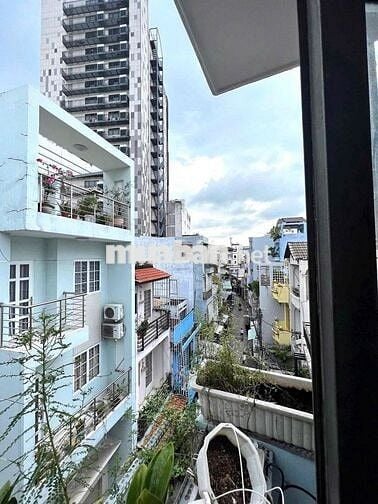 CHO THUÊ STUDIO BAN CÔNG GẦN NGÃ TƯ PHÚ NHUẬN - PHAN XÍCH LONG