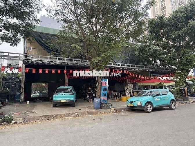 Lô góc 2 MT, xây dựng tự do, 190m2 chính chủ gần Vành đai 2, CC Navita