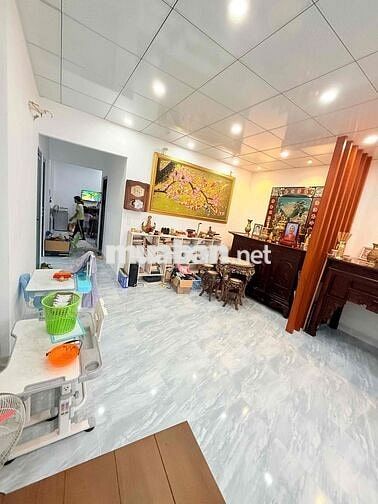 Kẹt tiền bán gấp nhà phường Trung Dũng gần công an thành phố