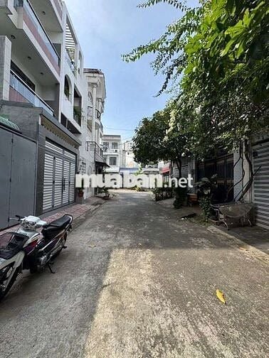 BÁN LÔ ĐẤT HIẾM HXH _DT: 64M²_ GIÁ  5,3ty _ ĐG LÊ VĂN CHí _LINH TRUNG