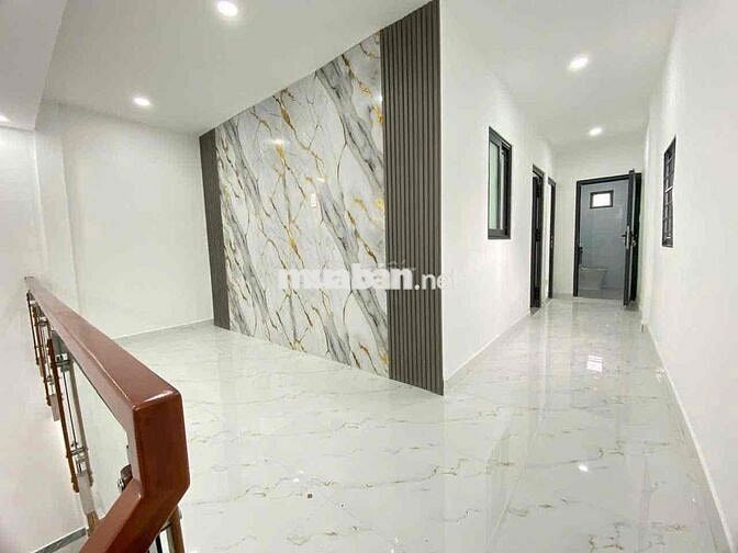 LINH TRUNG TP THỦ ĐỨC - NHÀ MỚI HẺM XE HƠI - 68M - CHỈ 5 TỶ 290