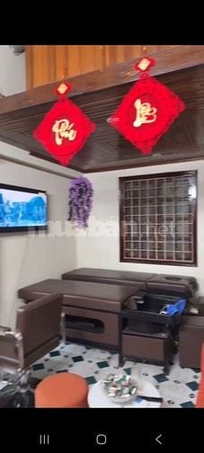 Sang tóc 34 Hạ Hồi, vừa làm tóc vừa bán cafe, ăn ở lại được 