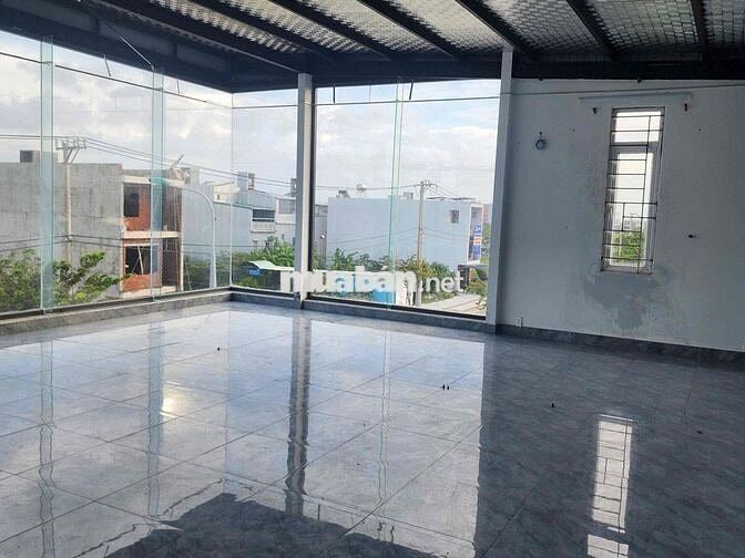 Mặt bằng kinh doanh , kho , dtsd : 400m2 ,khu nam hòa xuân