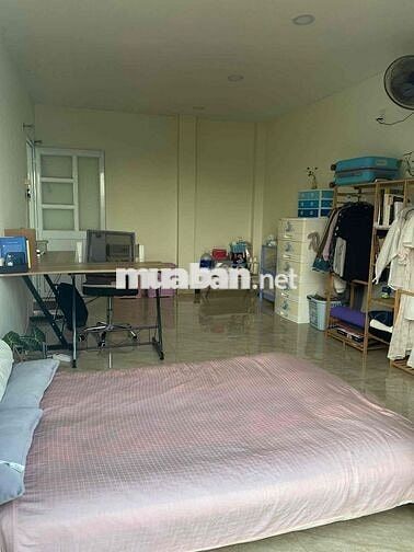 Phòng Dương Quảng Hàm nội thất đầy đủ