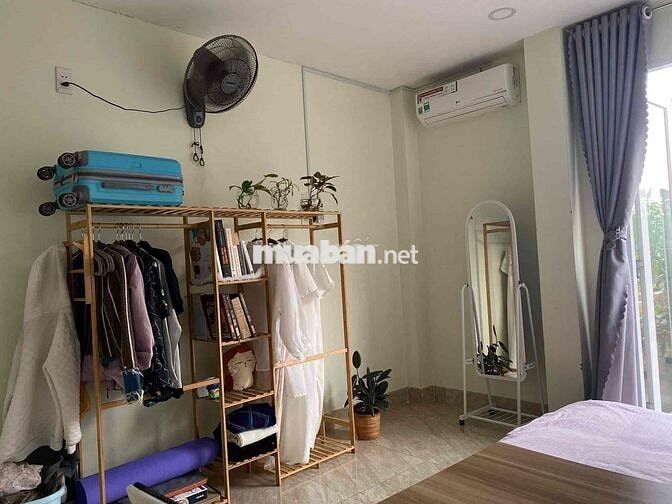 Phòng Dương Quảng Hàm nội thất đầy đủ